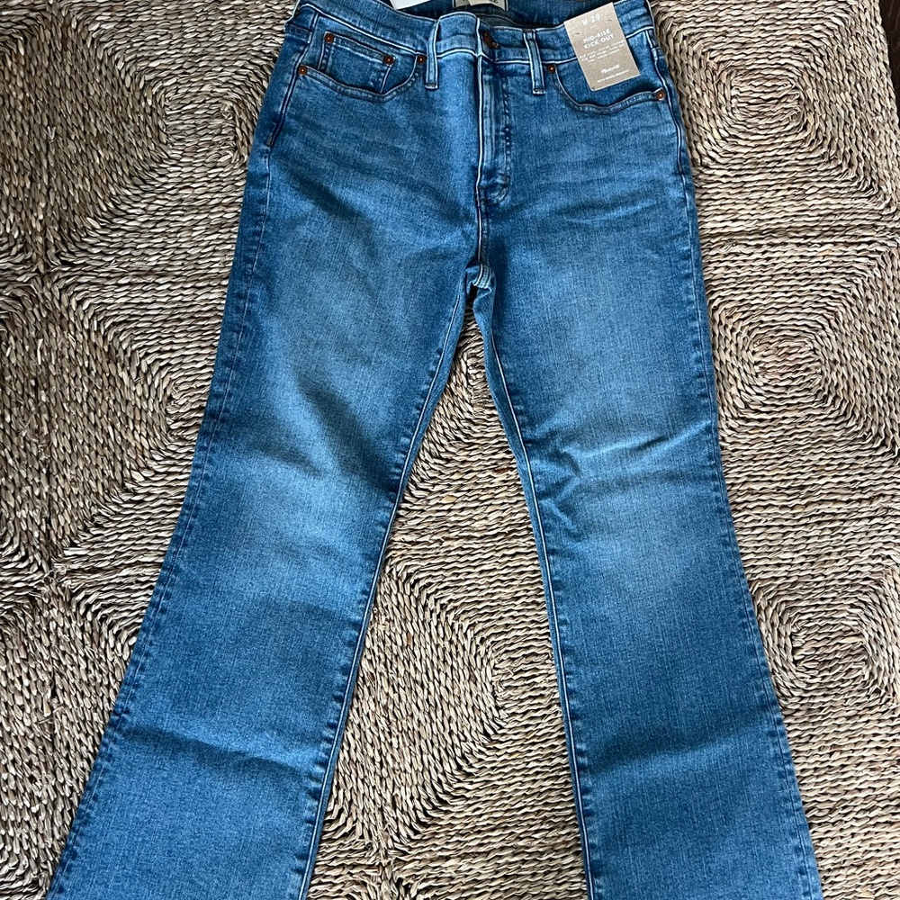 Madewell Mid-rise Kick Out Jeans